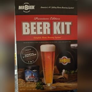 MR. BEER Premium Edition Beer Kit - Black